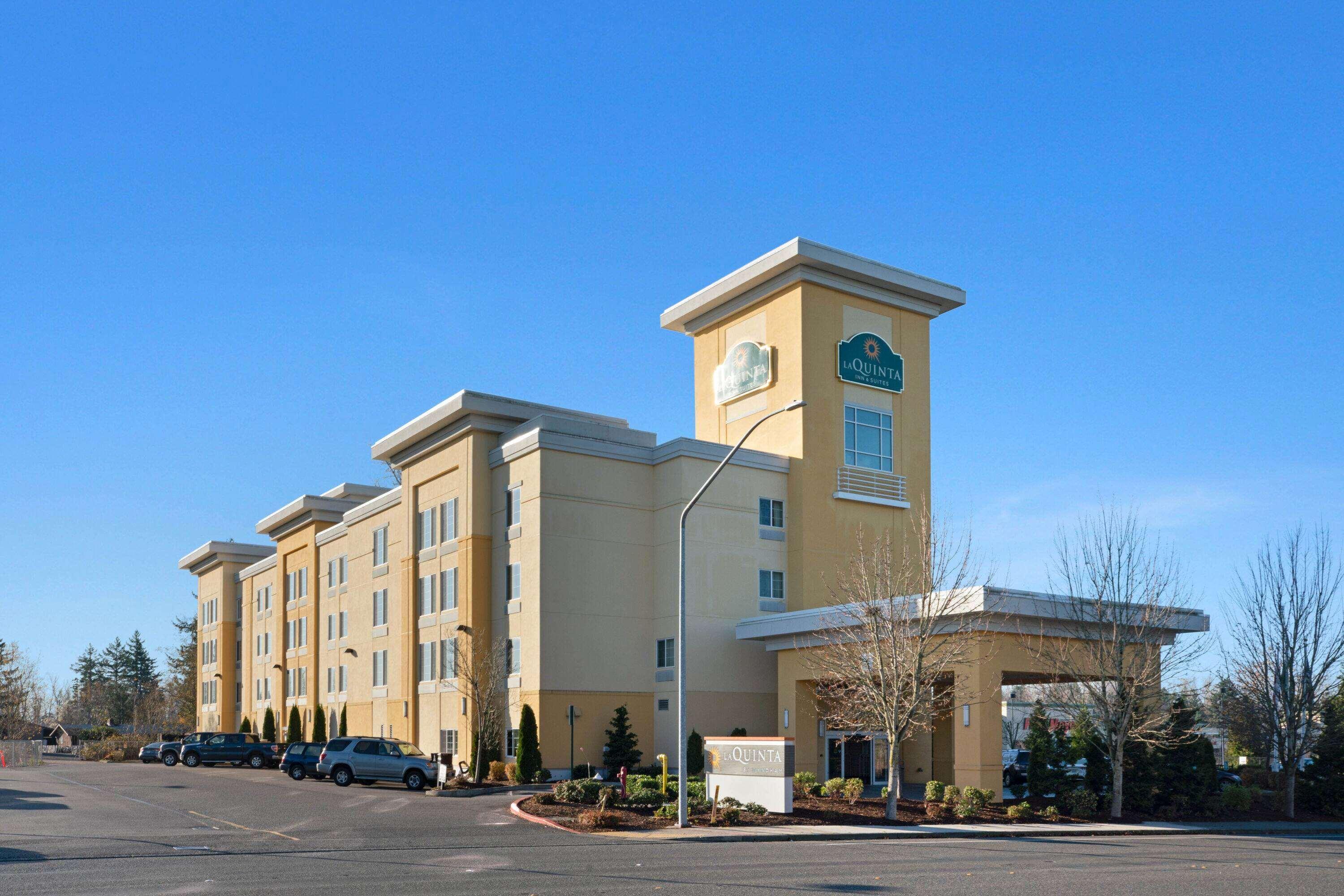 La Quinta By Wyndham Bellingham Hotel Exterior photo